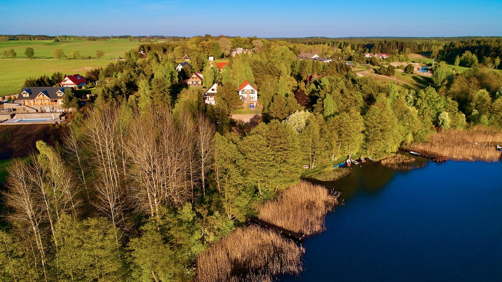 Widok na jezioro Mielno
